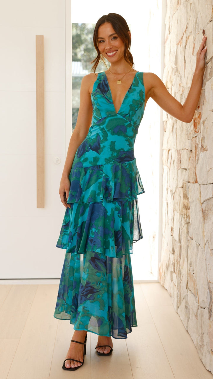 Women's Maxi Dress - Elegant Design for Summer