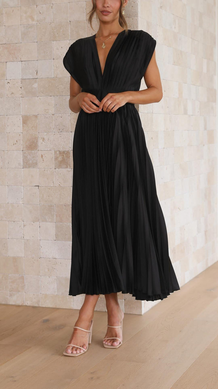 Women's Pleated Maxi Dress