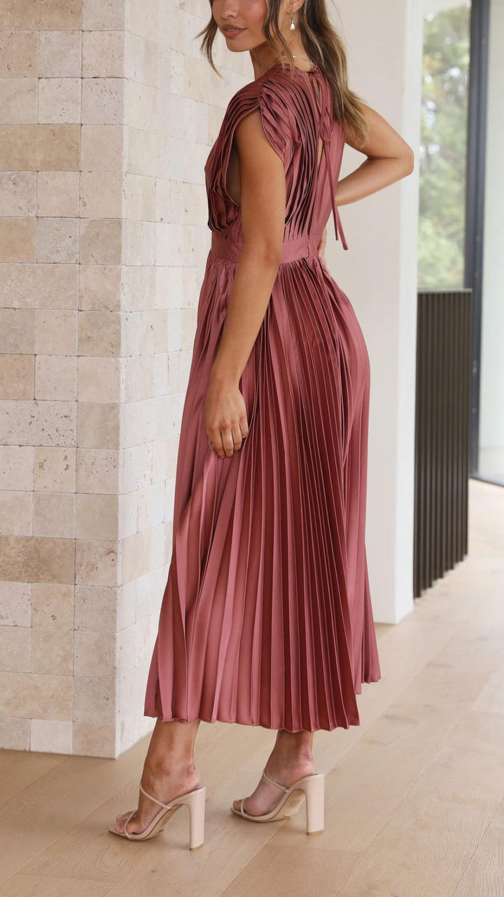 Women's Pleated Maxi Dress